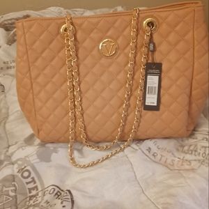 VERA NEW YORK ROSALIA DIAMOND QUILTED TOTE